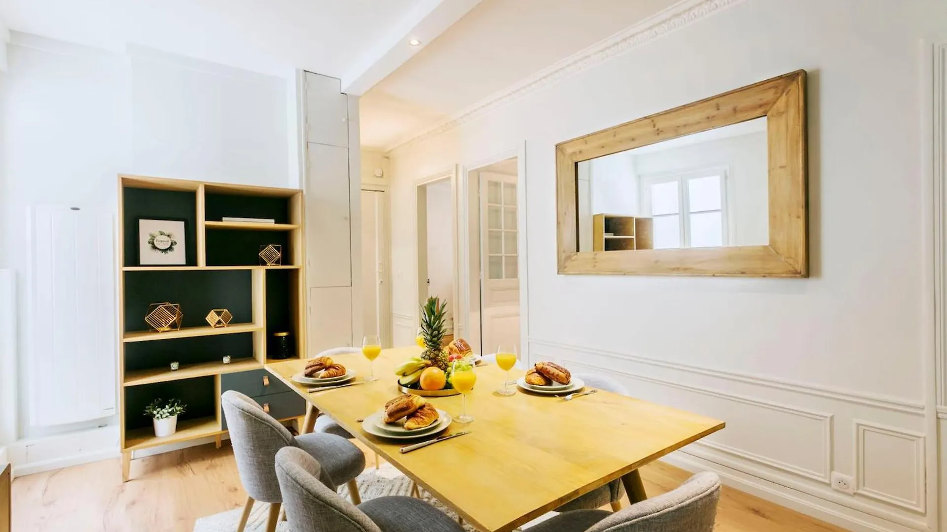 Central Royal 1br Cozy Paris