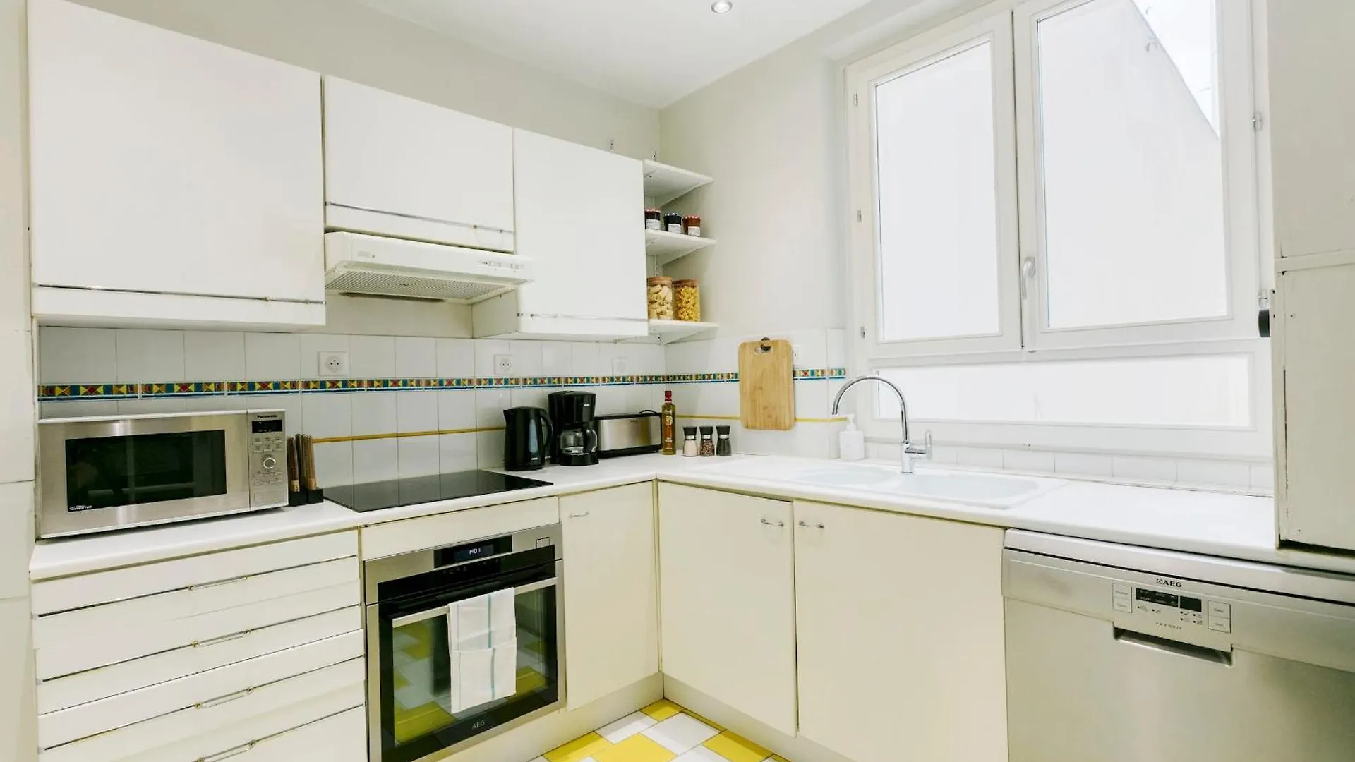Apartment Central Royal 1br Cozy